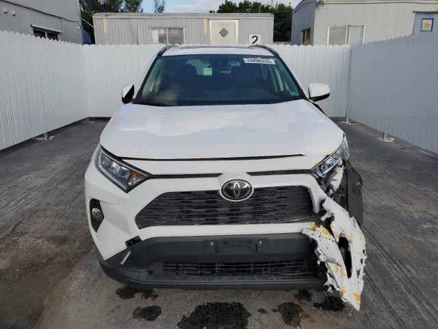  TOYOTA RAV4 2019 Белый