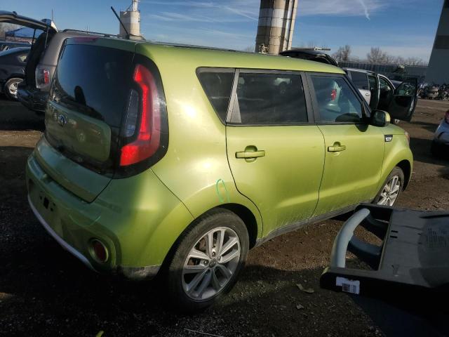  KIA SOUL 2017 Зеленый