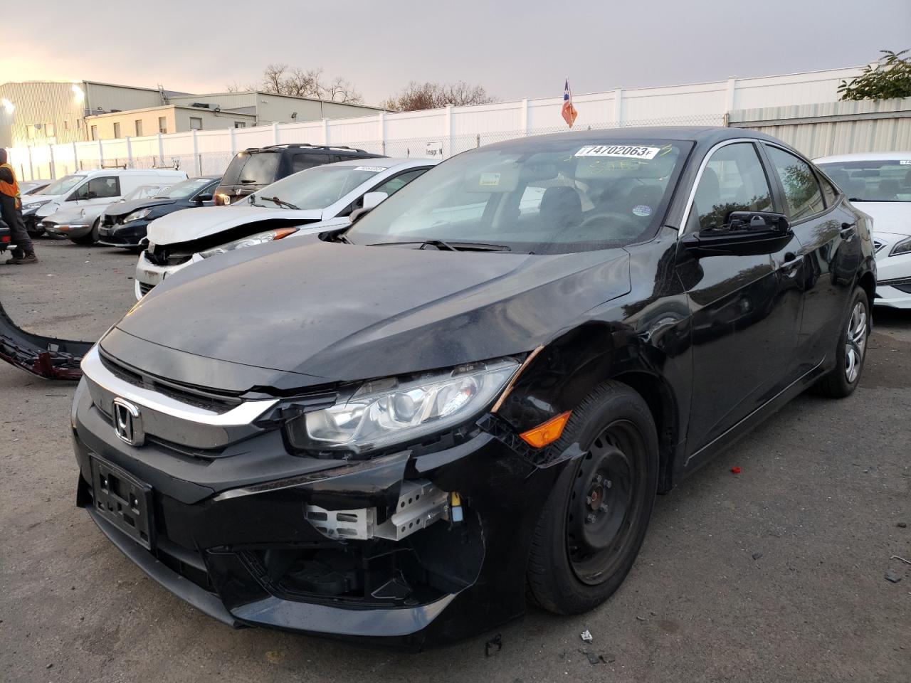 2HGFC2F54JH545259 2018 Honda Civic Lx