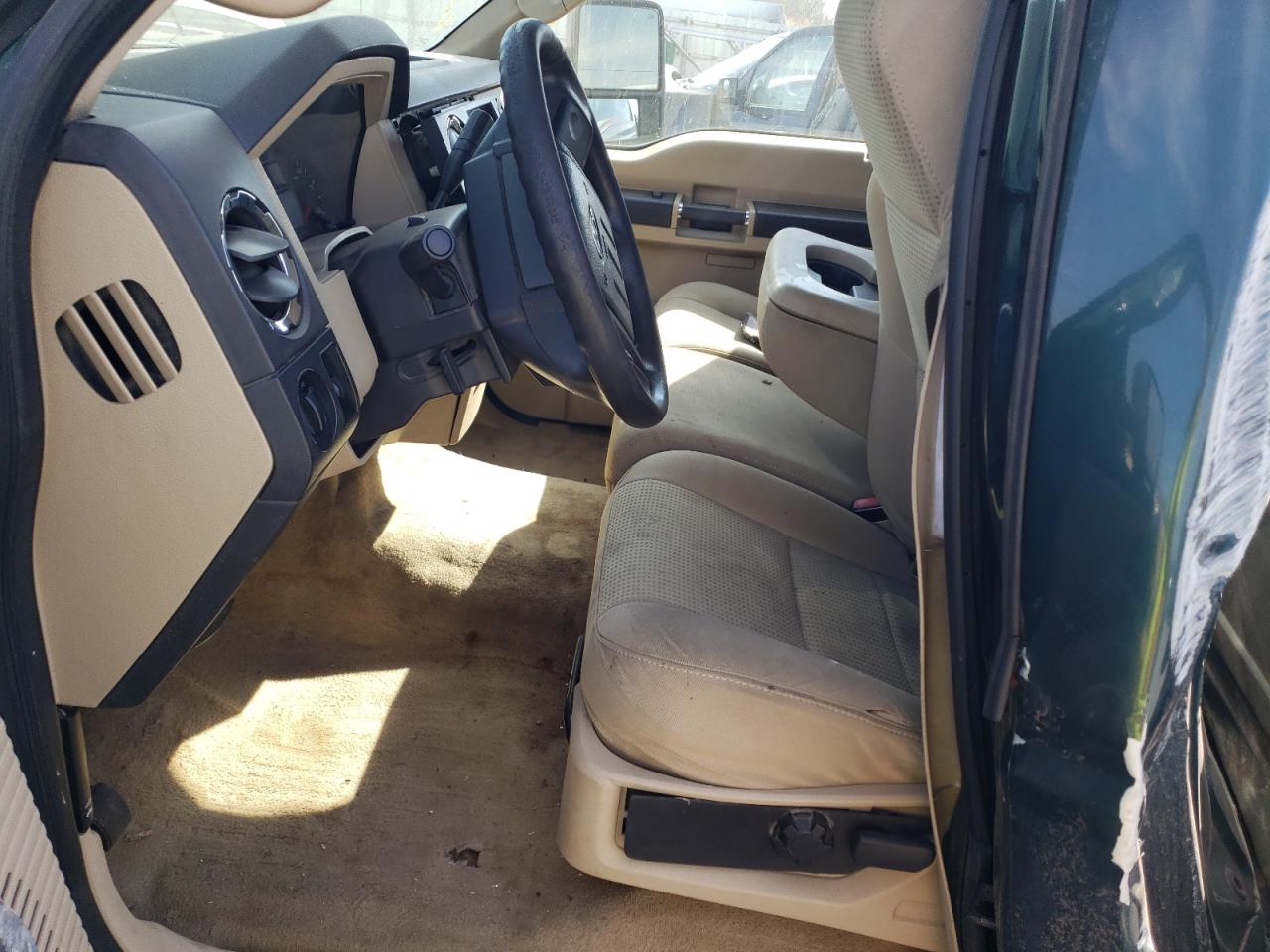2008 Ford F250 - Image 7