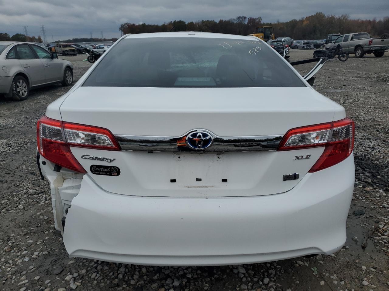 2013 Toyota Camry - Image 6
