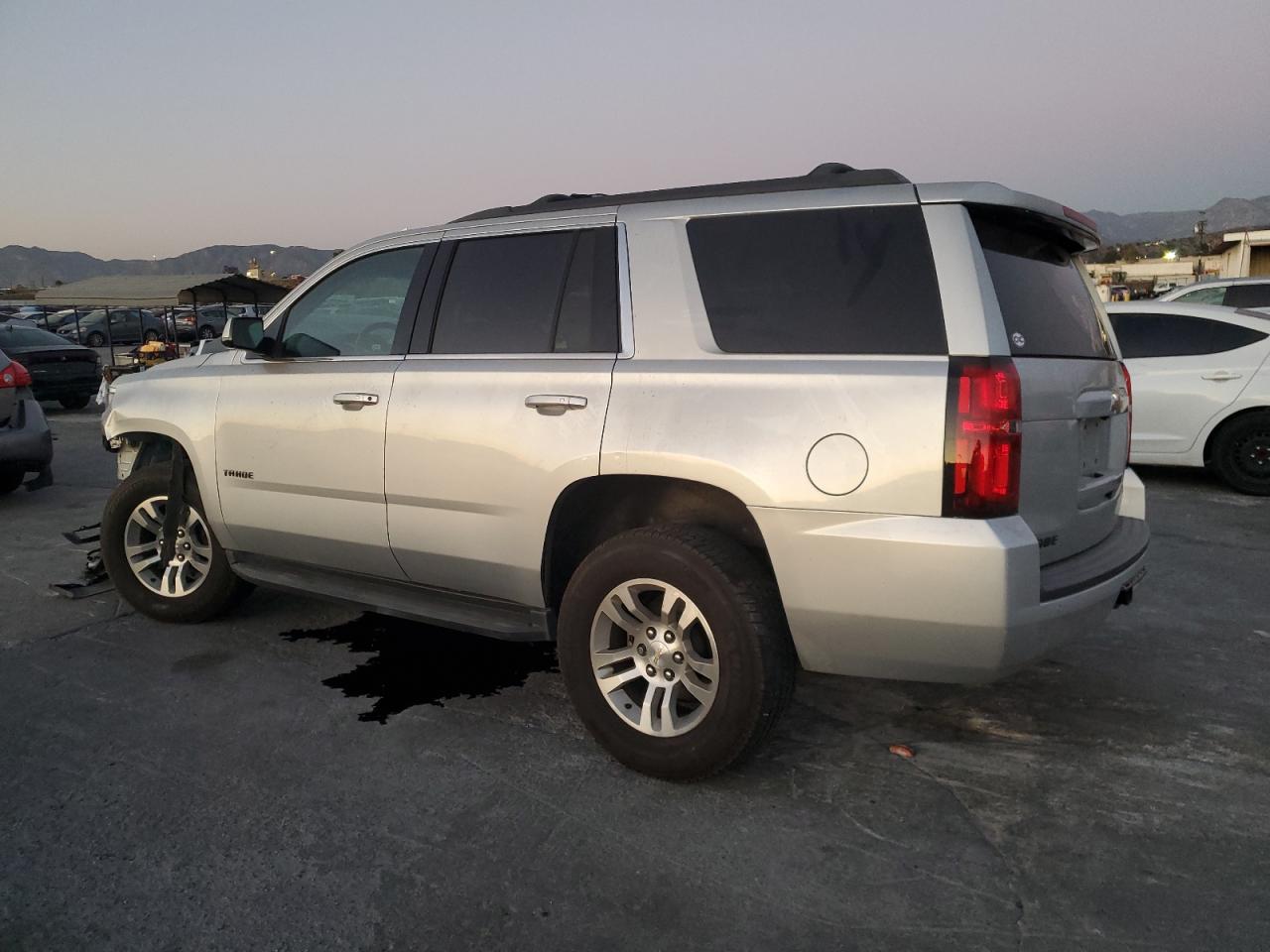 1GNSCBKC2LR134230 2020 CHEVROLET TAHOE - Image 2