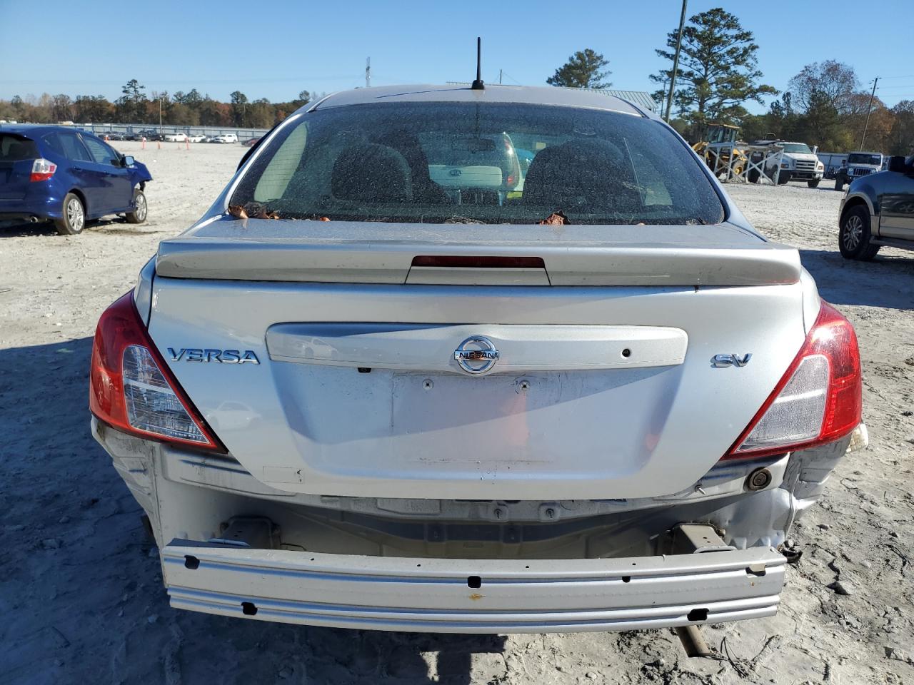 2019 Nissan Versa S VIN: 3N1CN7AP3KL869395 Lot: 75639613