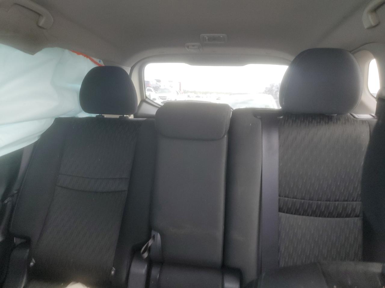 2018 Nissan Rogue S VIN: KNMAT2MT4JP583855 Lot: 77577463