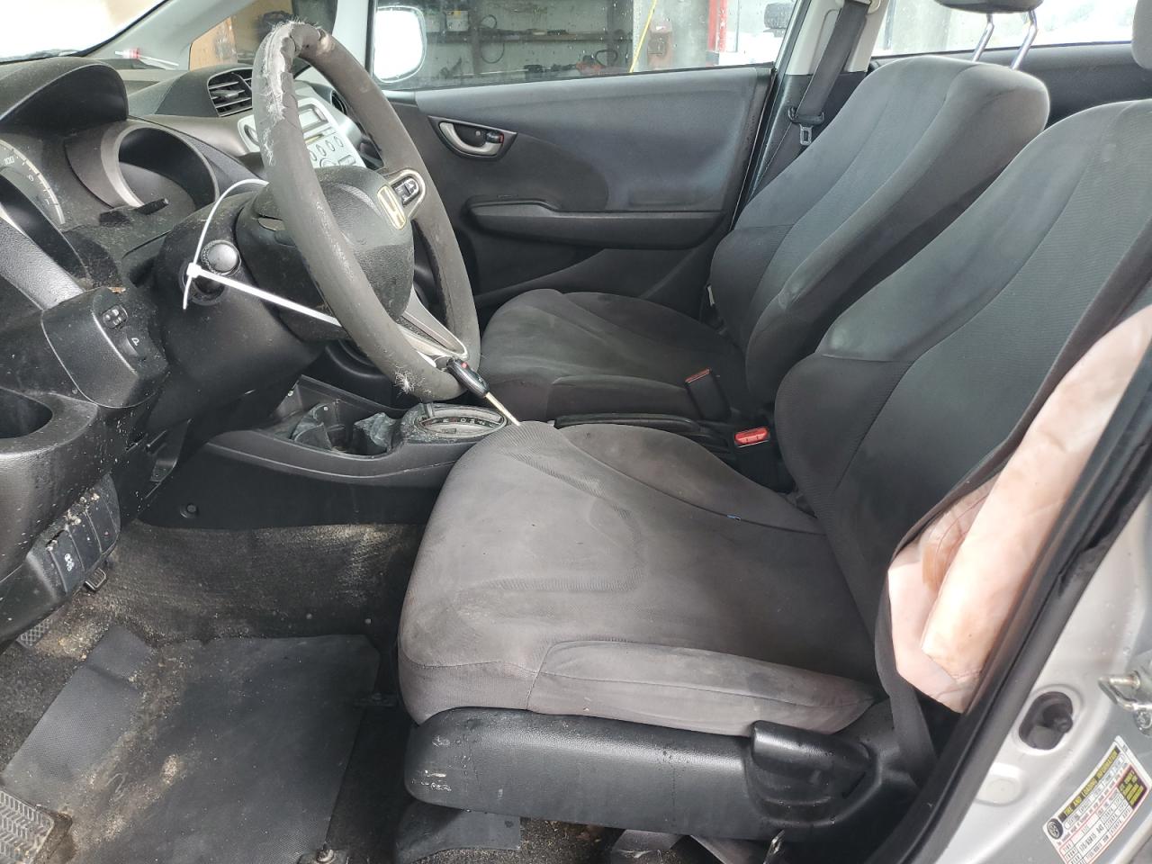 2011 Honda Fit VIN: JHMGE8H36BS007229 Lot: 77977083