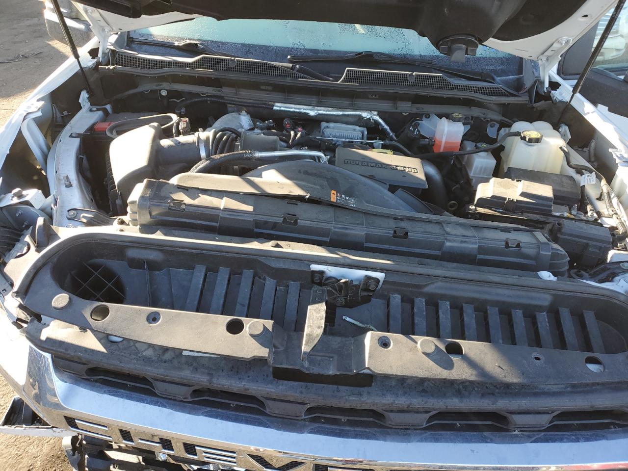 2021 Chevrolet Silverado - Image 11