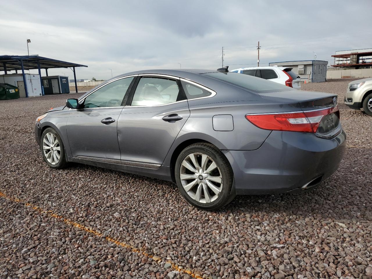 KMHFH4JG0CA172688 2012 Hyundai Azera Gls