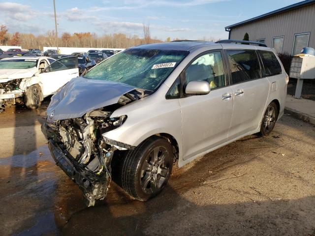  TOYOTA SIENNA 2015 Сріблястий