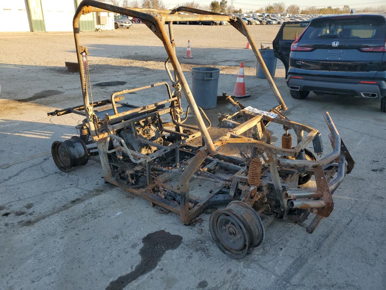 2013 John Deere Xuv იყიდება Pekin-ში, IL - Burn