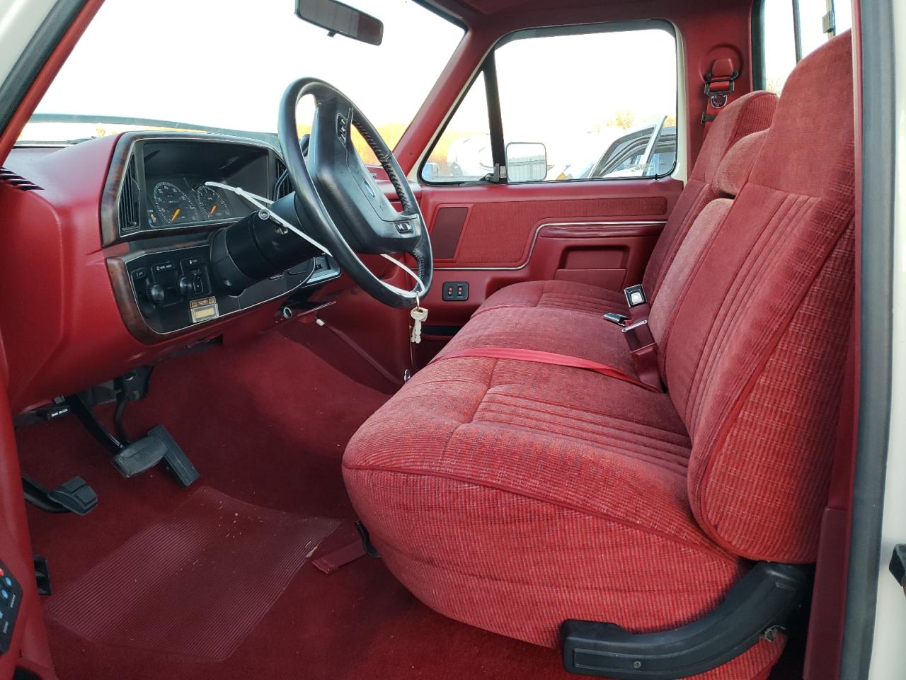 1990 Ford F-150 - Image 7