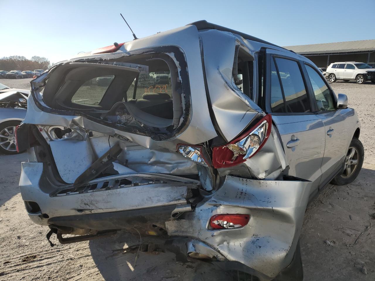 2008 Hyundai Santa Fe - Image 3