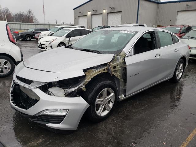  CHEVROLET MALIBU 2019 Серебристый