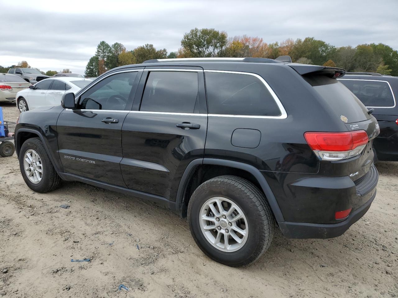 2018 Jeep Grand Cherokee Laredo VIN: 1C4RJFAG2JC277042 Lot: 72653423