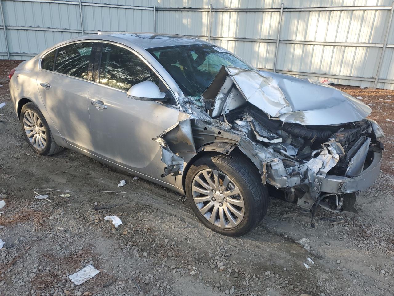 2012 Buick Regal - Image 4