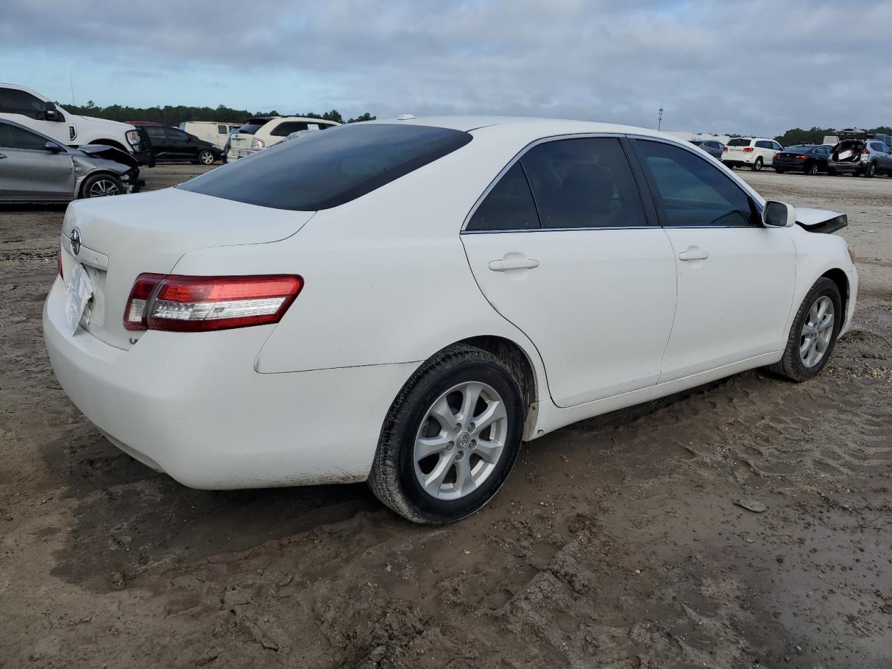 4T4BF3EK5BR109036 2011 Toyota Camry Base