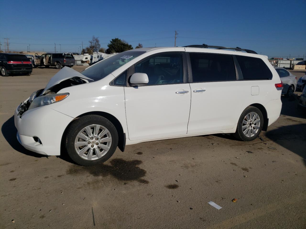 5TDDK3DC3DS071312 2013 Toyota Sienna Xle