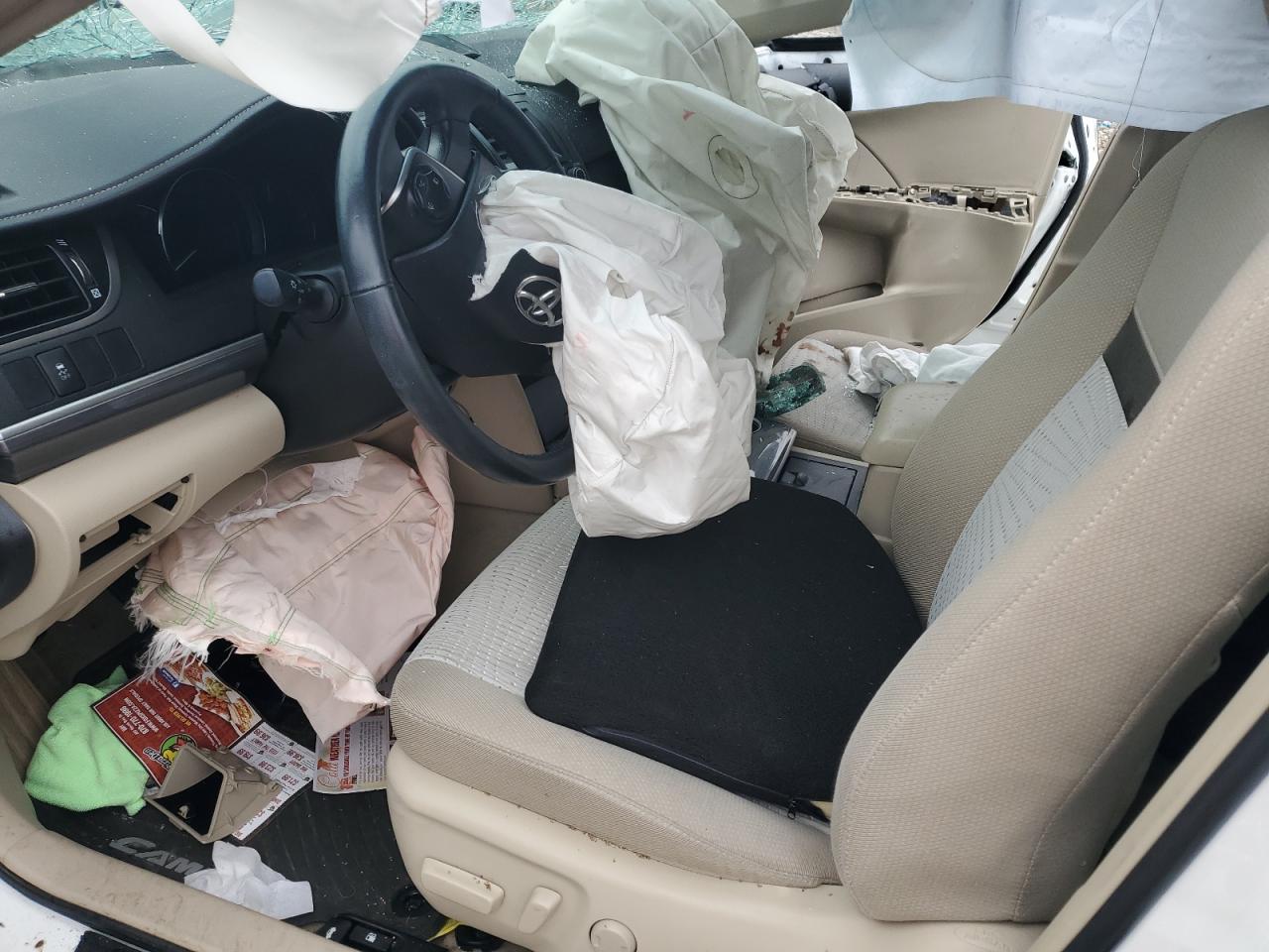 2013 Toyota Camry - Image 7