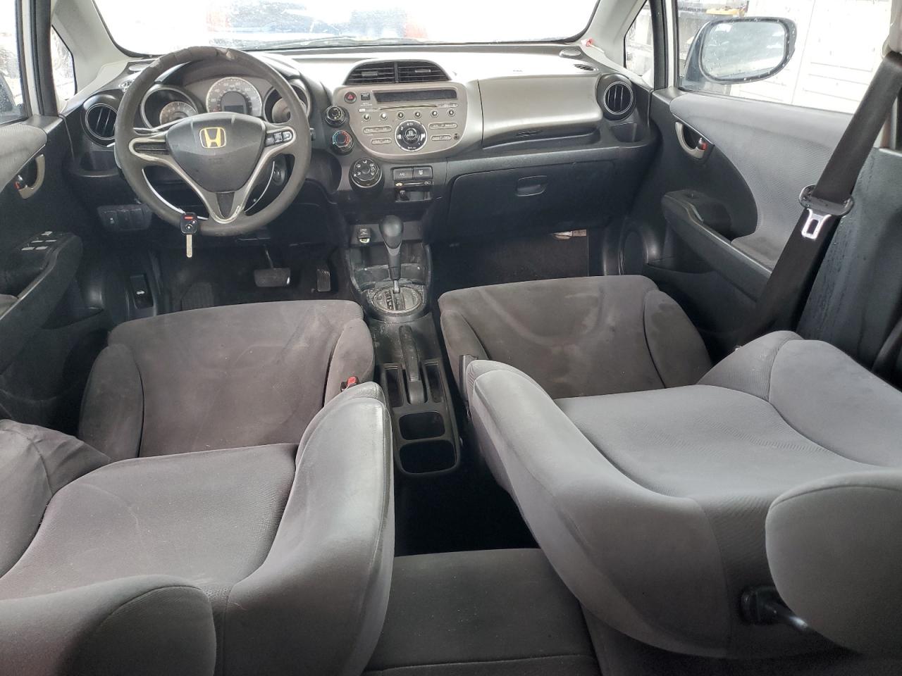 2011 Honda Fit VIN: JHMGE8H36BS007229 Lot: 77977083