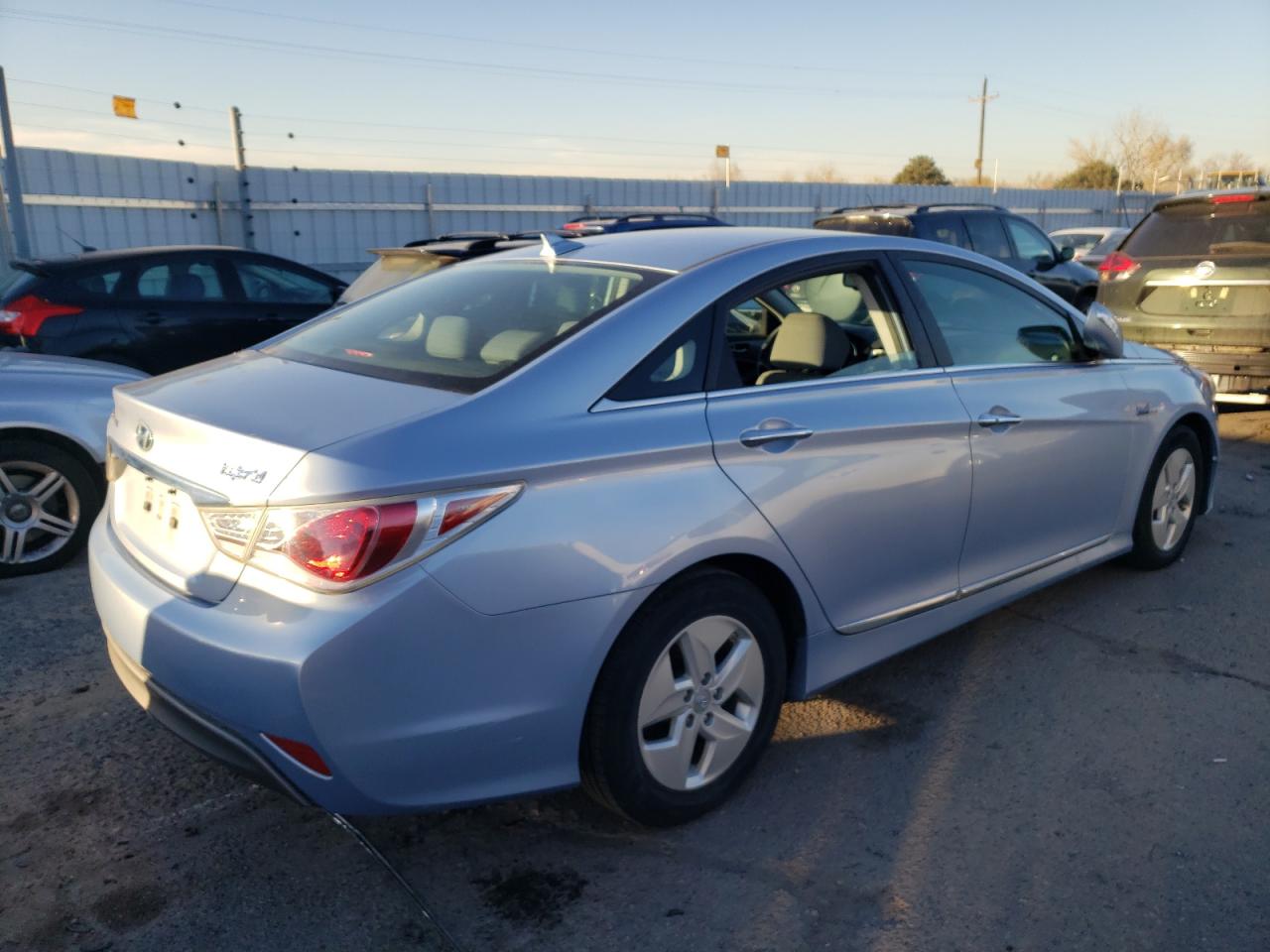 2012 Hyundai Sonata Hybrid VIN: KMHEC4A49CA042859 Lot: 76391063