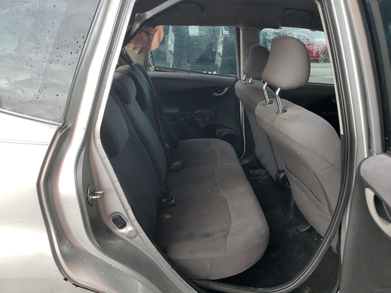 2011 Honda Fit VIN: JHMGE8H36BS007229 Lot: 77977083