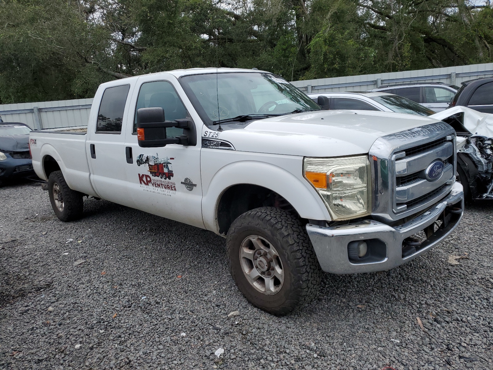 2016 Ford F350 Super Duty vin: 1FT8W3BT7GEA05560