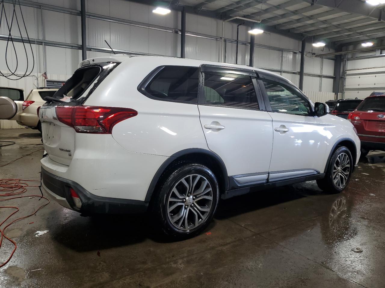 2016 Mitsubishi Outlander Se VIN: JA4AD3A34GZ010677 Lot: 78657763