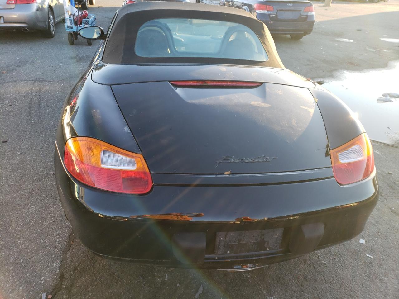 WP0CA29852U622071 2002 Porsche Boxster