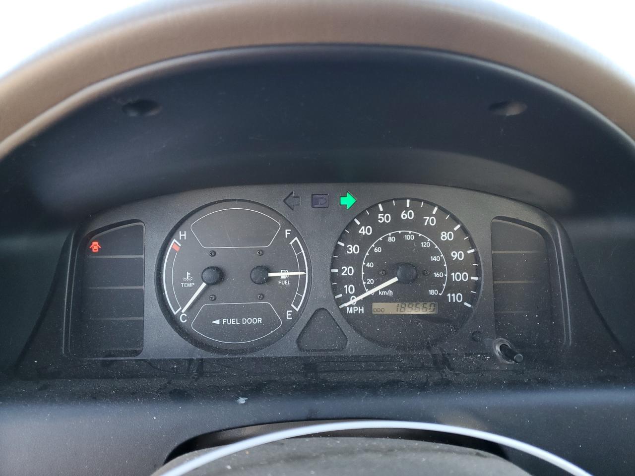 1998 Chevrolet Geo Prizm Base VIN: 1Y1SK5288WZ428577 Lot: 57249134