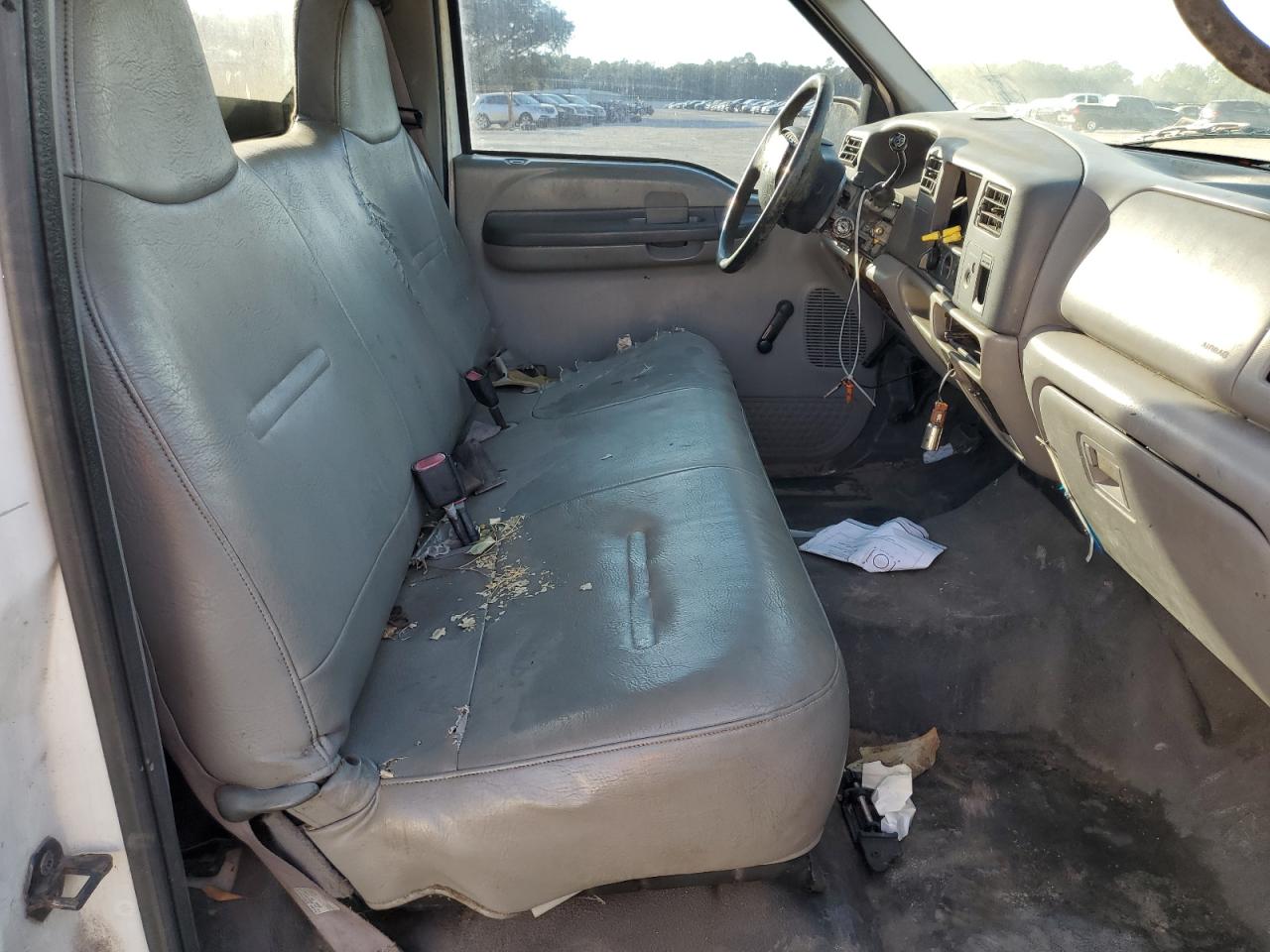 1999 Ford F250 Super Duty VIN: 1FTNF20L8XEC60136 Lot: 51637404