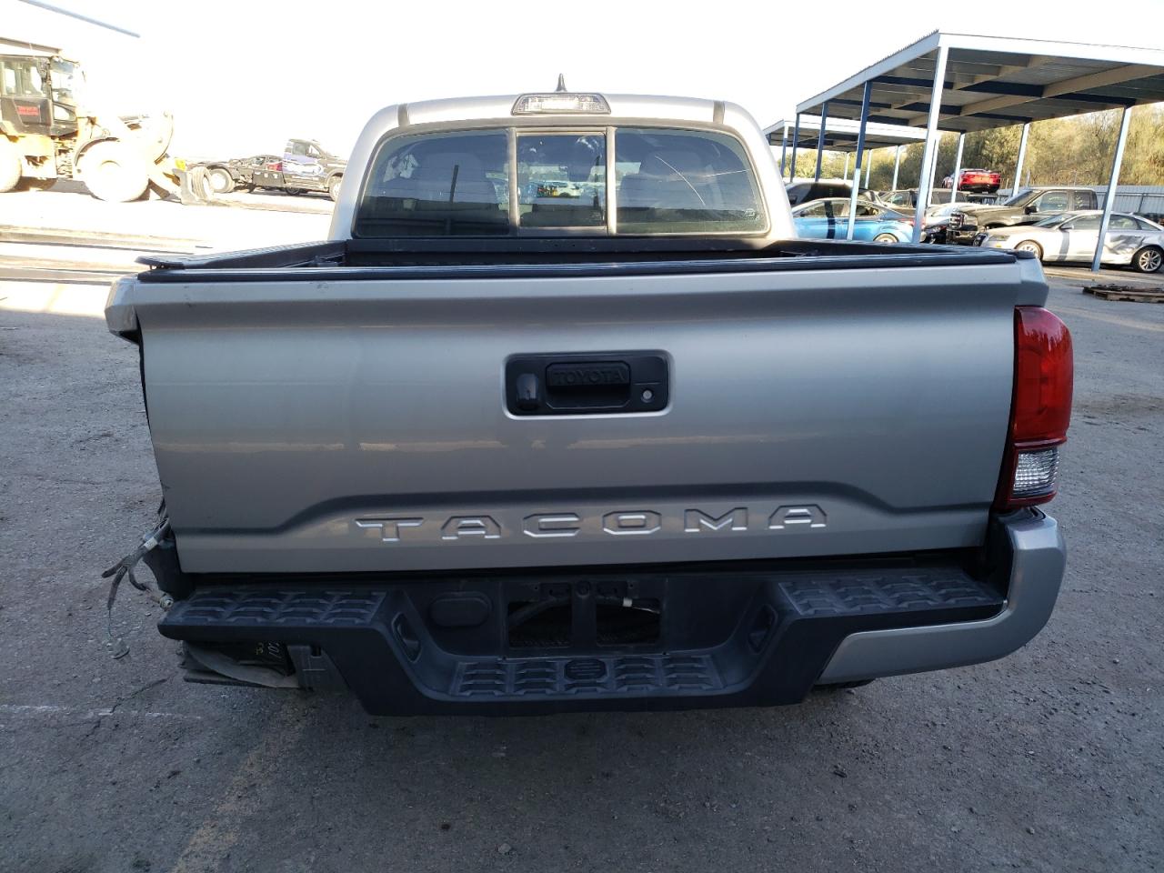 2018 Toyota Tacoma Double Cab VIN: 5TFAX5GN0JX123465 Lot: 74200933
