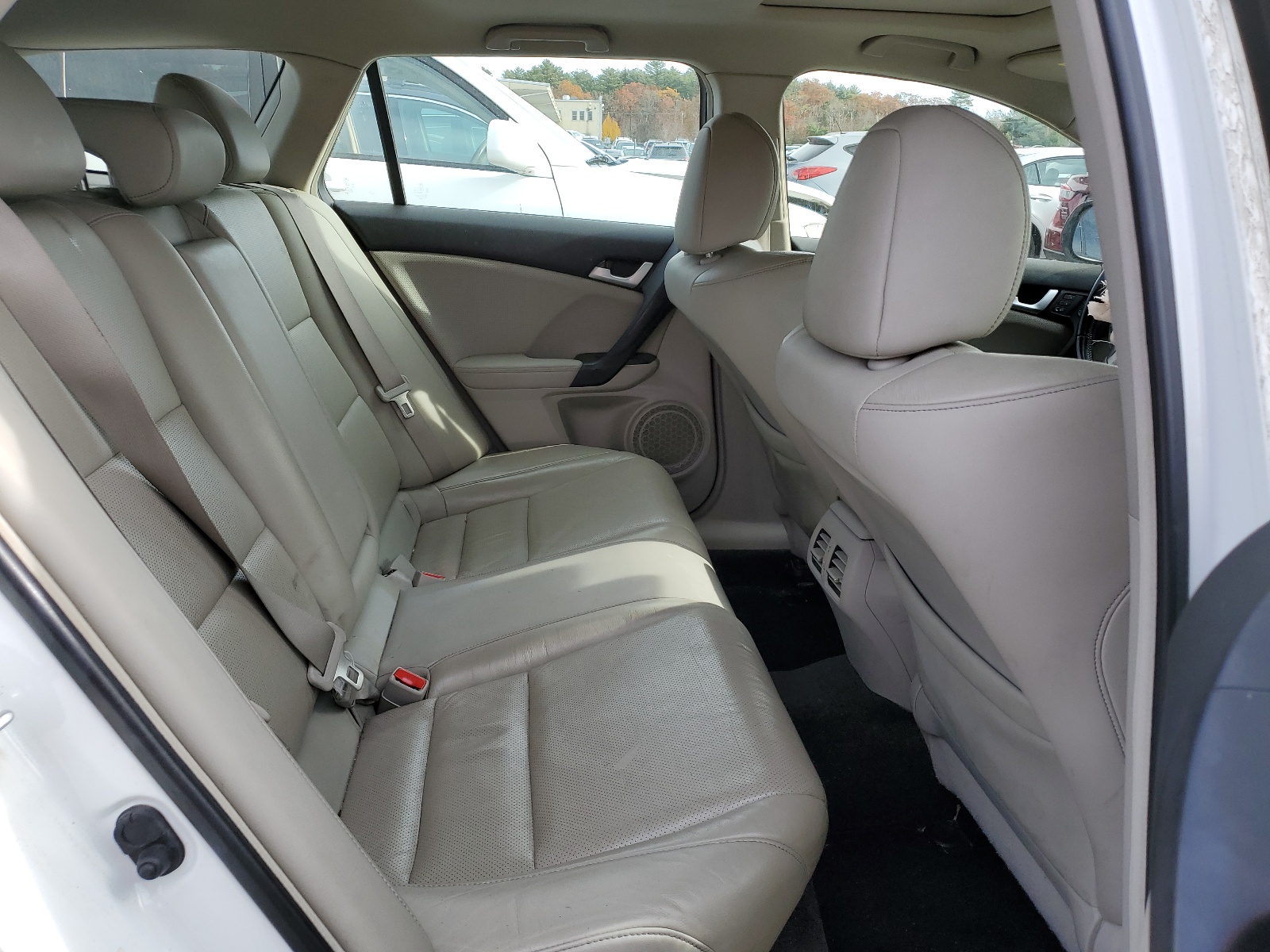 JH4CW2H63DC000304 2013 Acura Tsx Tech