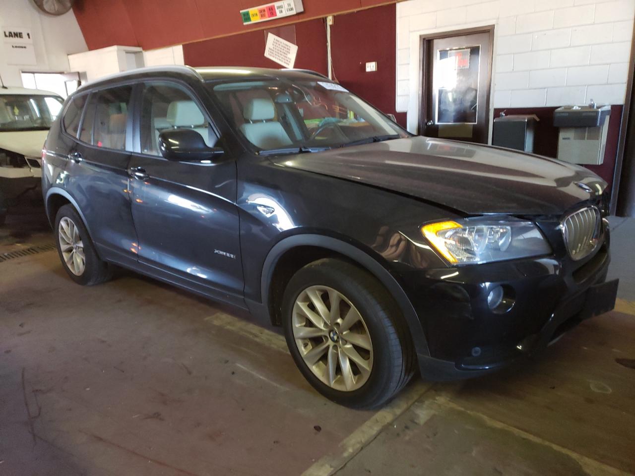 2014 BMW X3 xDrive28I VIN: 5UXWX9C52E0D36159 Lot: 74742173