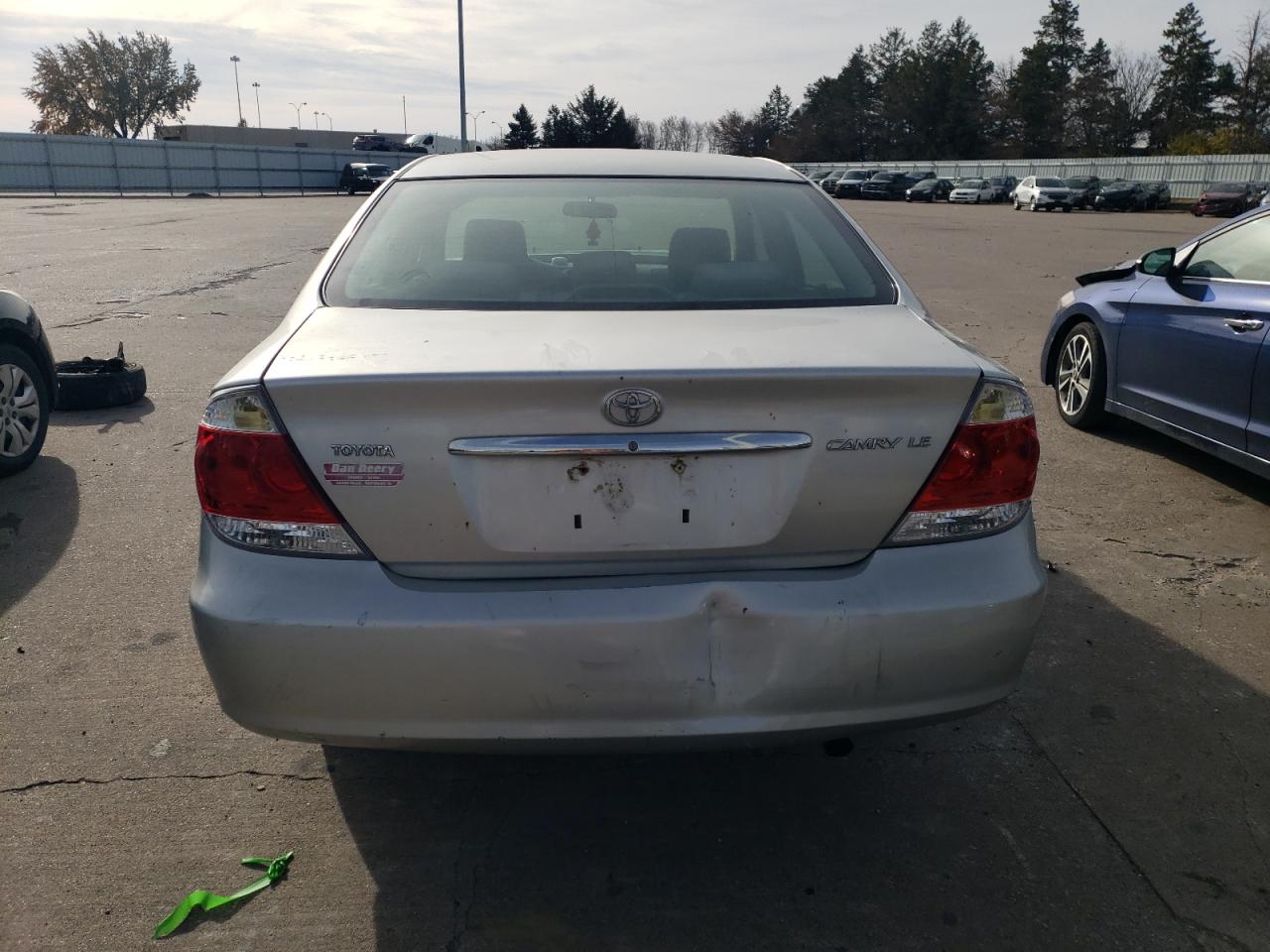 4T1BE32KX5U542499 2005 Toyota Camry Le