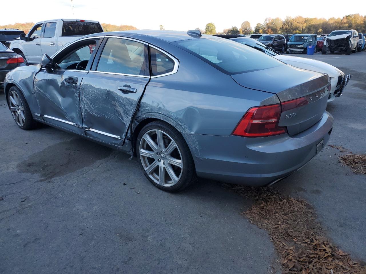 YV1A22ML5H1004267 2017 Volvo S90 T6 Inscription