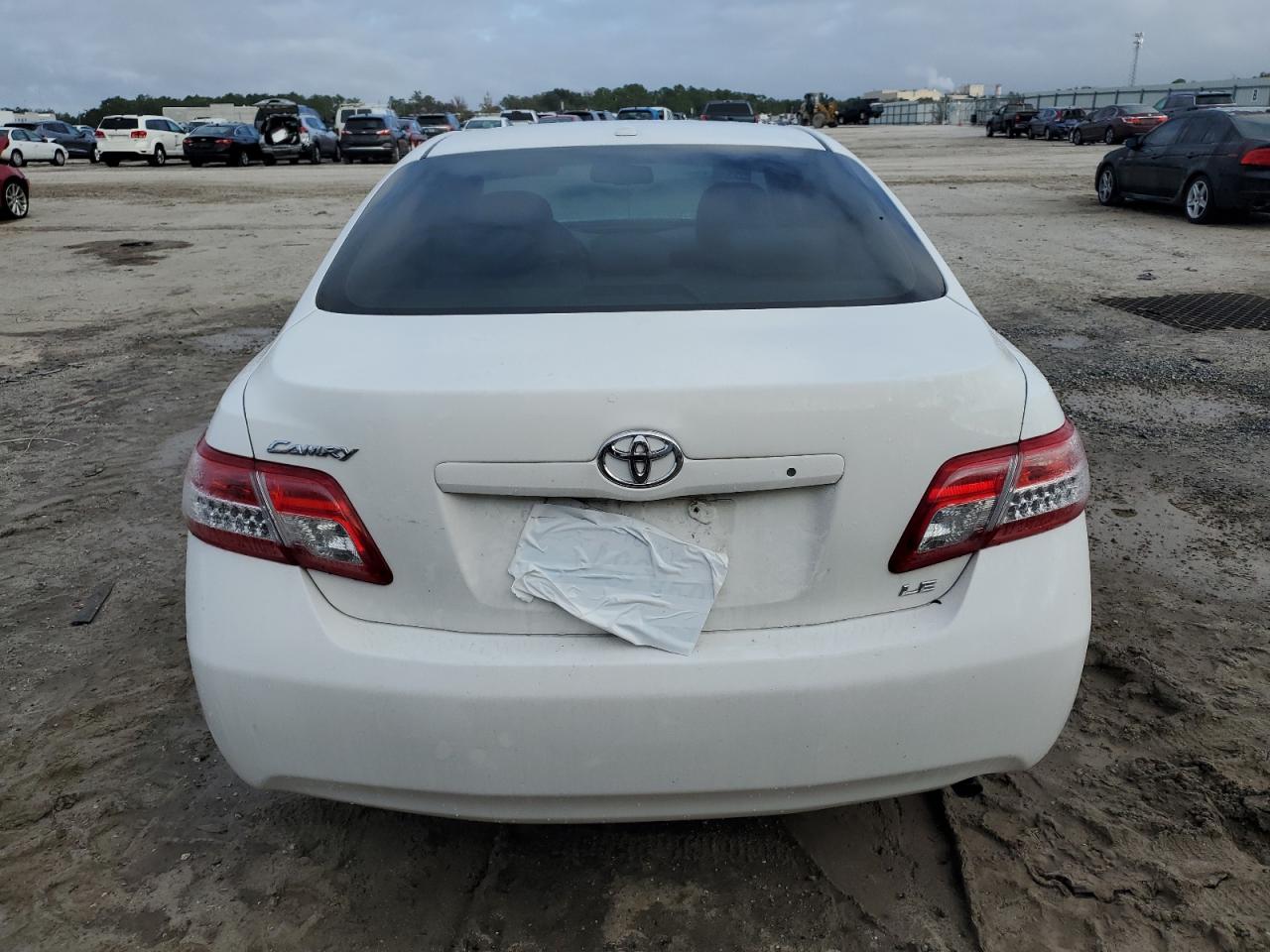 4T4BF3EK5BR109036 2011 Toyota Camry Base