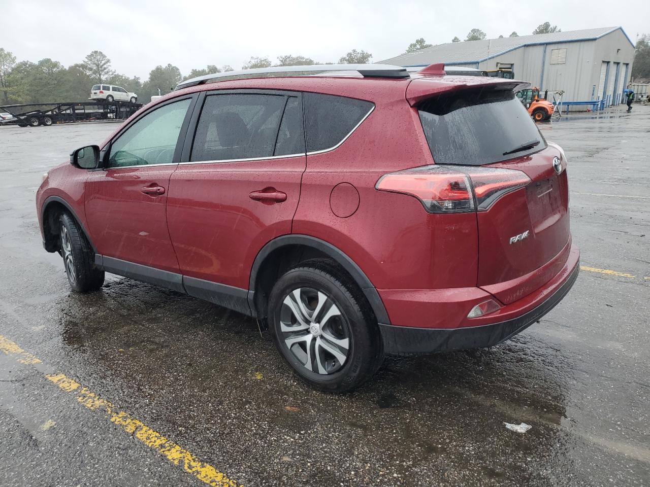 2T3ZFREV2JW427319 2018 Toyota Rav4 Le