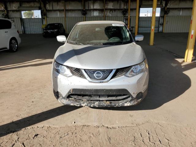  NISSAN ROGUE 2018 Серебристый