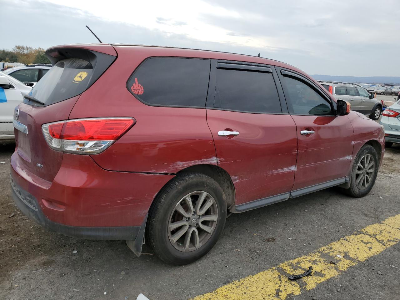 2014 Nissan Pathfinder S VIN: 5N1AR2MM2EC725541 Lot: 75369533