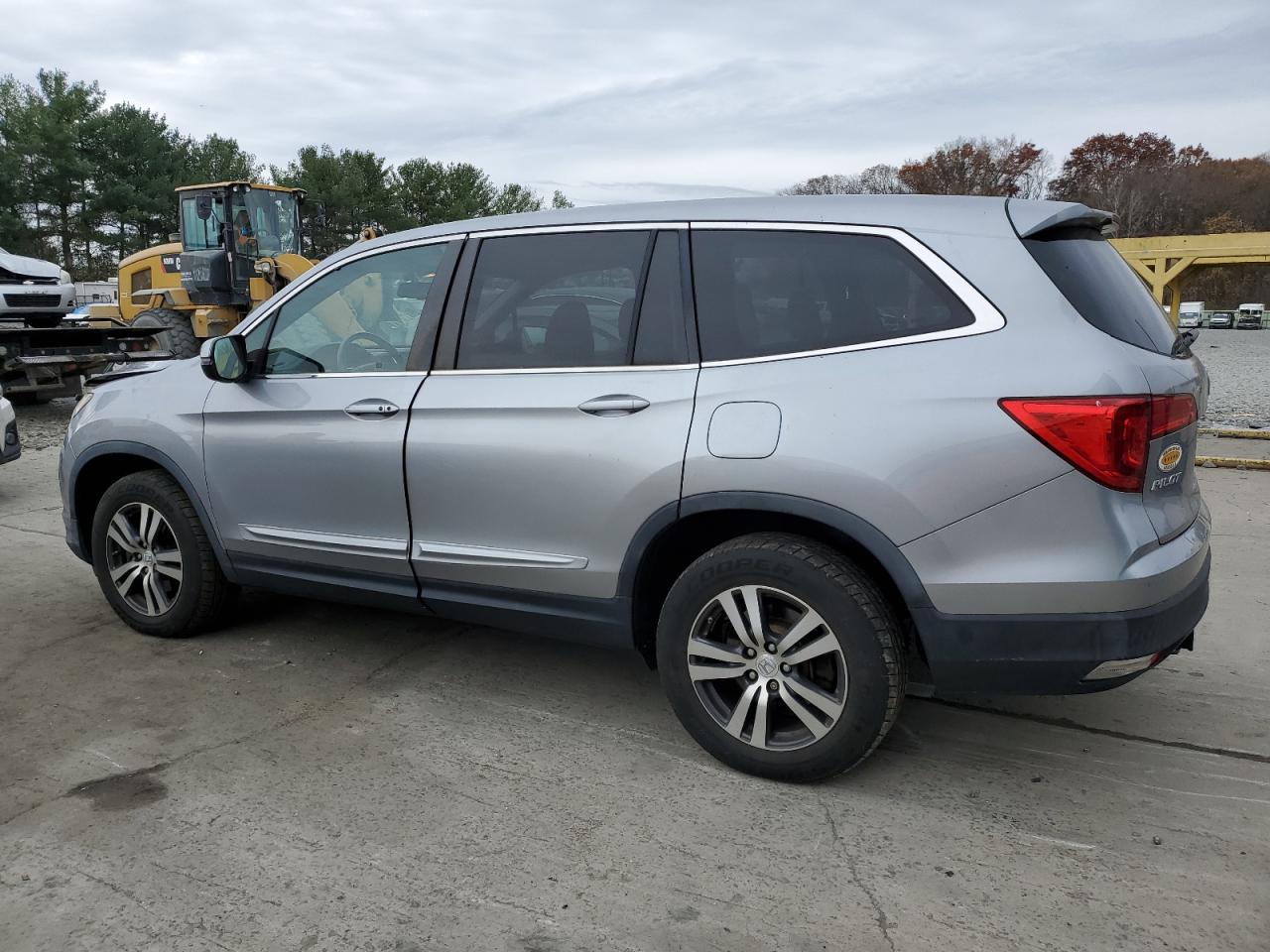 2016 Honda Pilot Exl VIN: 5FNYF6H53GB107589 Lot: 76683173