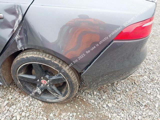 2017 JAGUAR XE R-SPORT D AUTO 