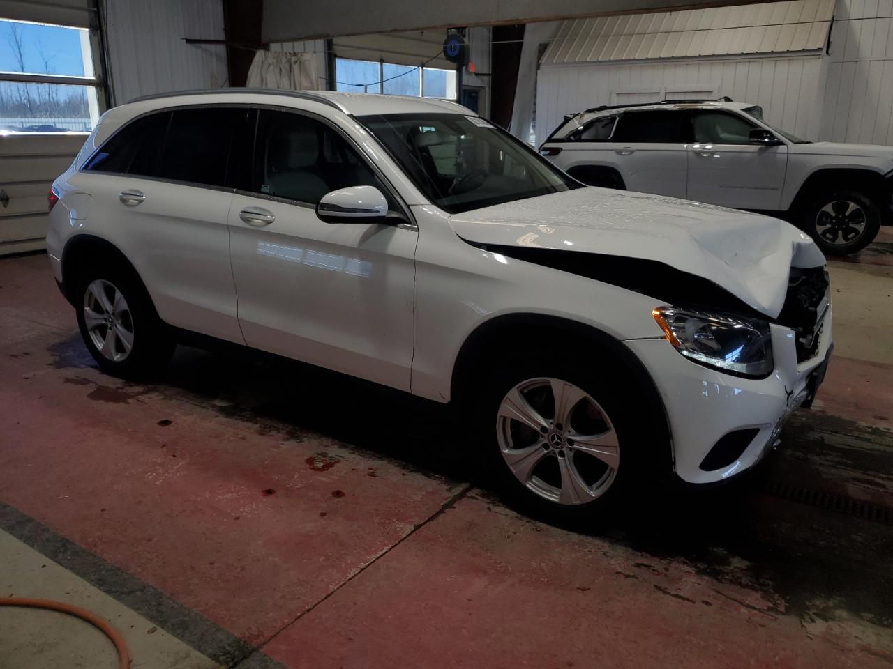 2017 Mercedes-Benz GLC - Image 4