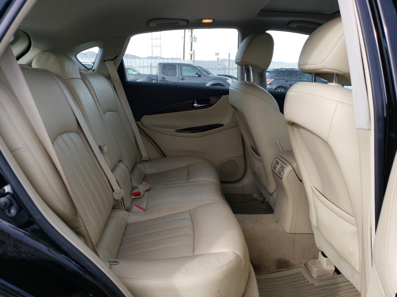 VIN JN1BJ0RR5GM271567 2016 INFINITI QX50 no.11