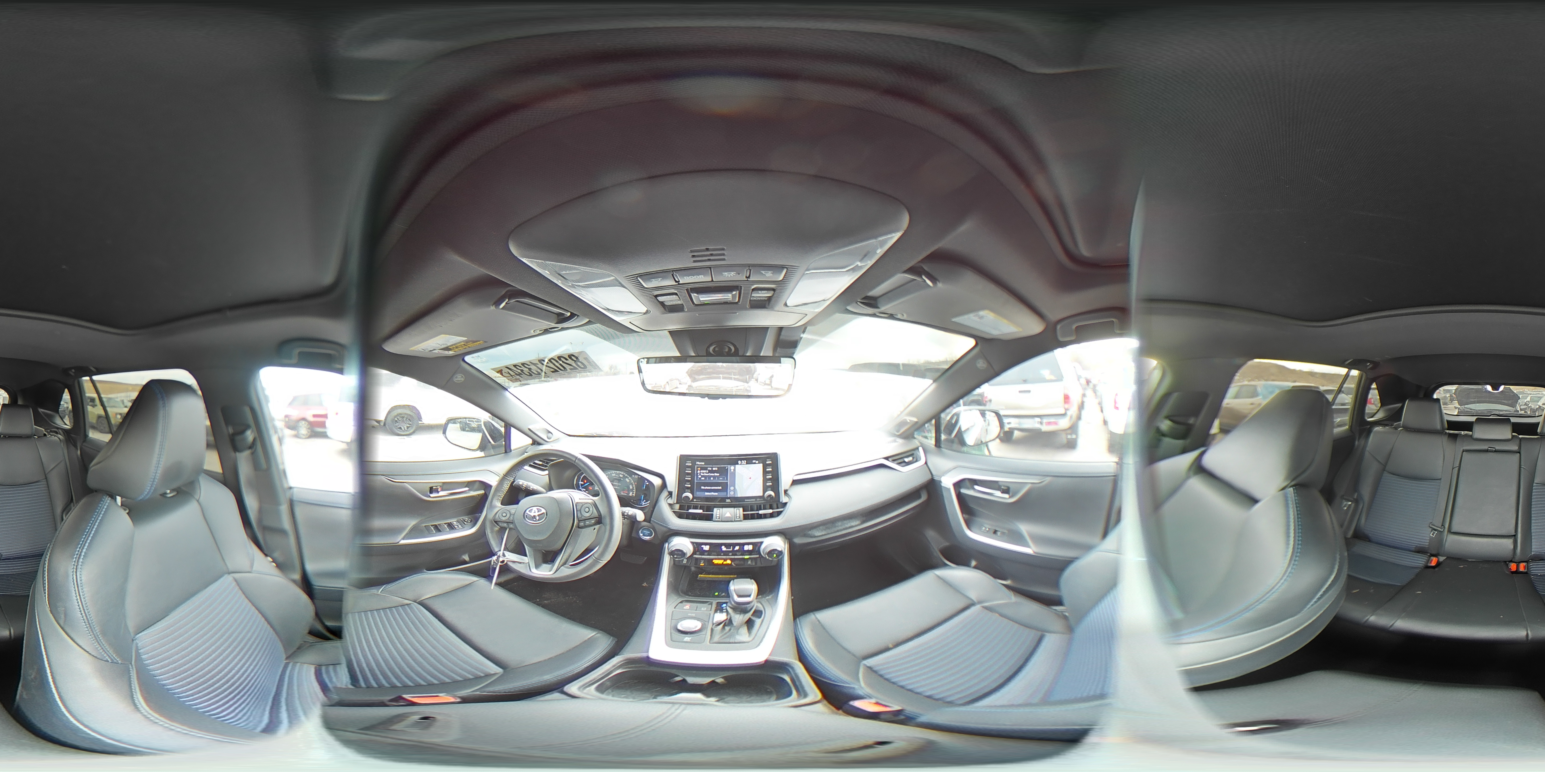 2021 Toyota RAV 4 - Image 14