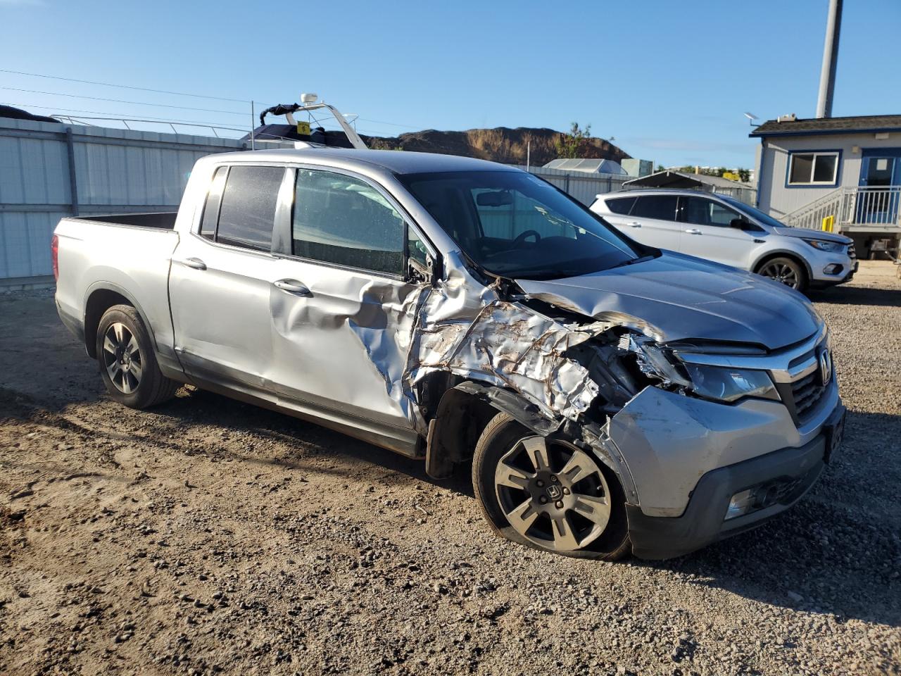 VIN 5FPYK2F63HB002379 2017 HONDA RIDGELINE no.4