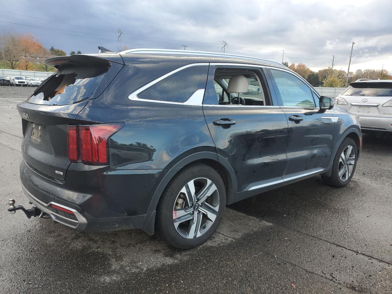 2023 Kia Sorento - Image 3