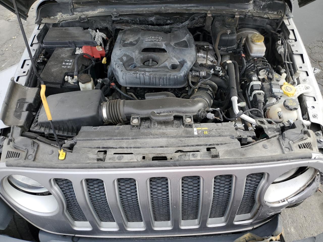 2020 Jeep Wrangler - Image 12
