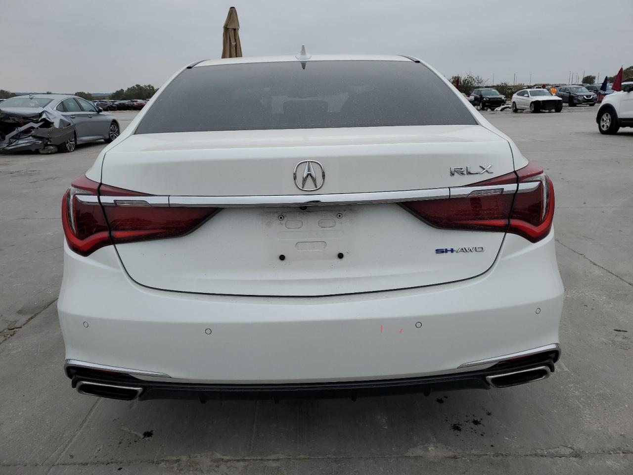 2018 Acura RLX - Image 6