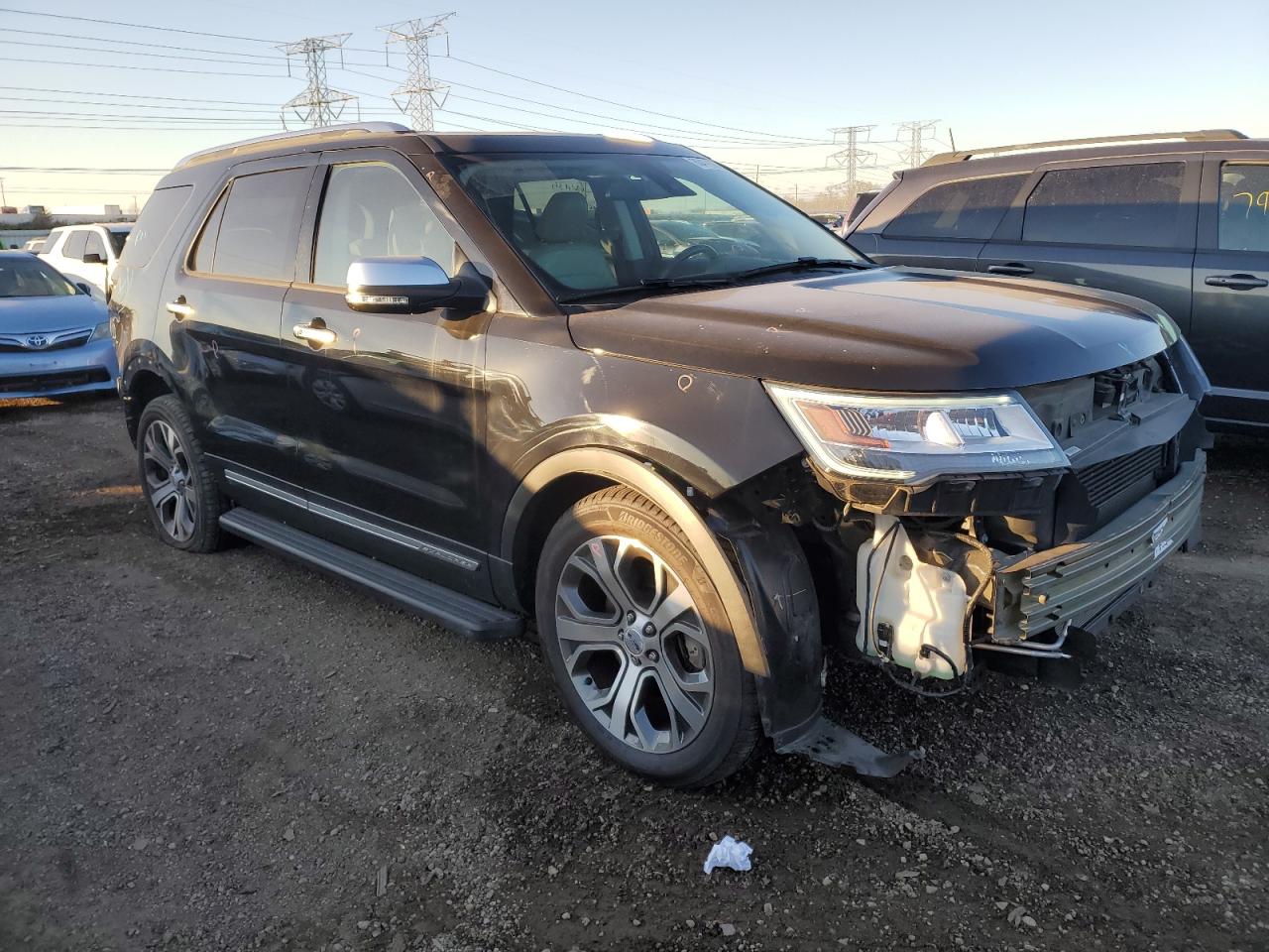 VIN 1FM5K8HTXJGC12938 2018 FORD EXPLORER no.4