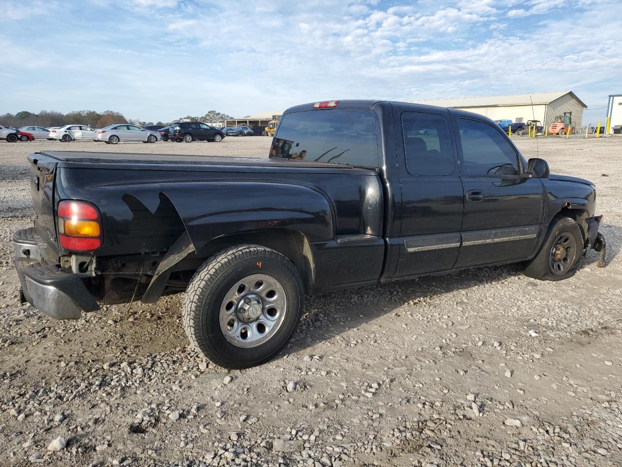 2004 Chevrolet Silverado - Image 3