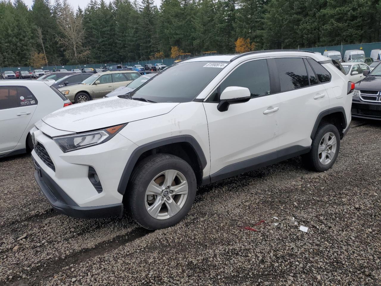 2020 Toyota RAV 4 - Image 1